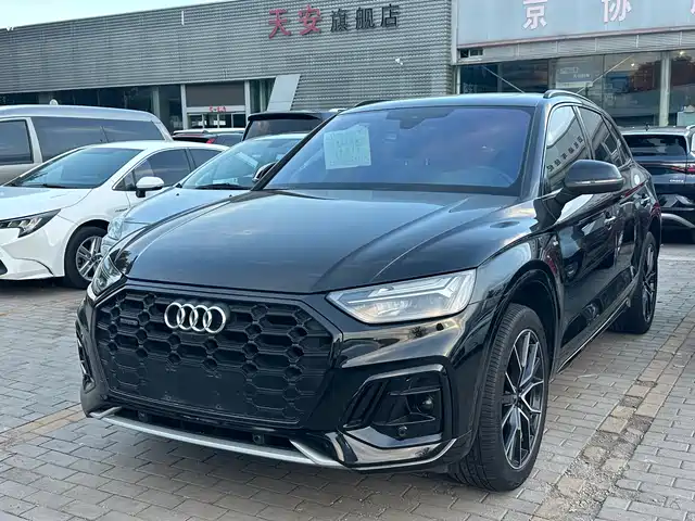AUDI  Q5L 2023
