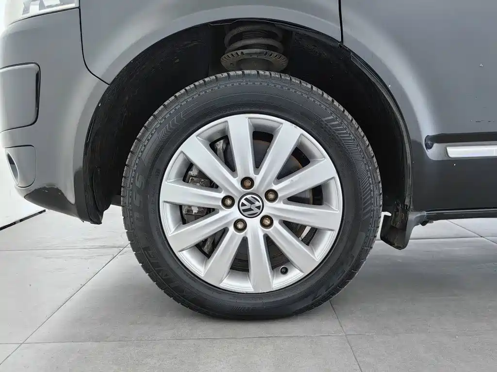 Volkswagen Multivan — миниатюра 17