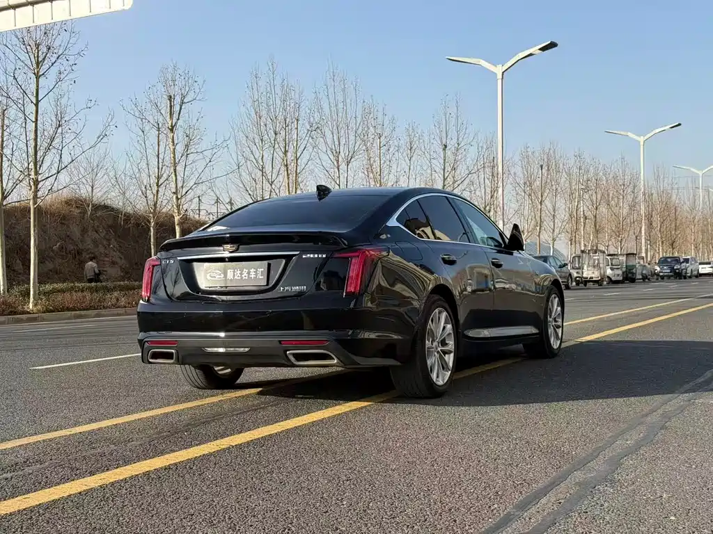 CADILLAC CT5