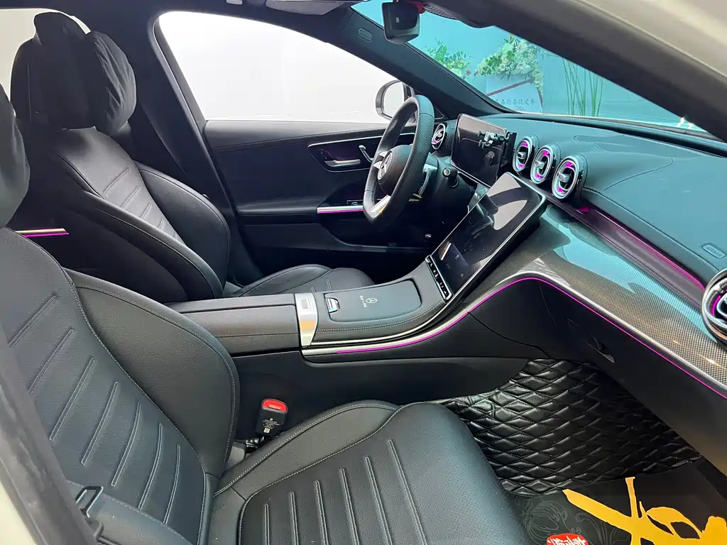 Mercedes-Benz C-Class — миниатюра 14