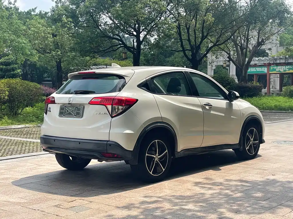 Honda Vezel — миниатюра 7