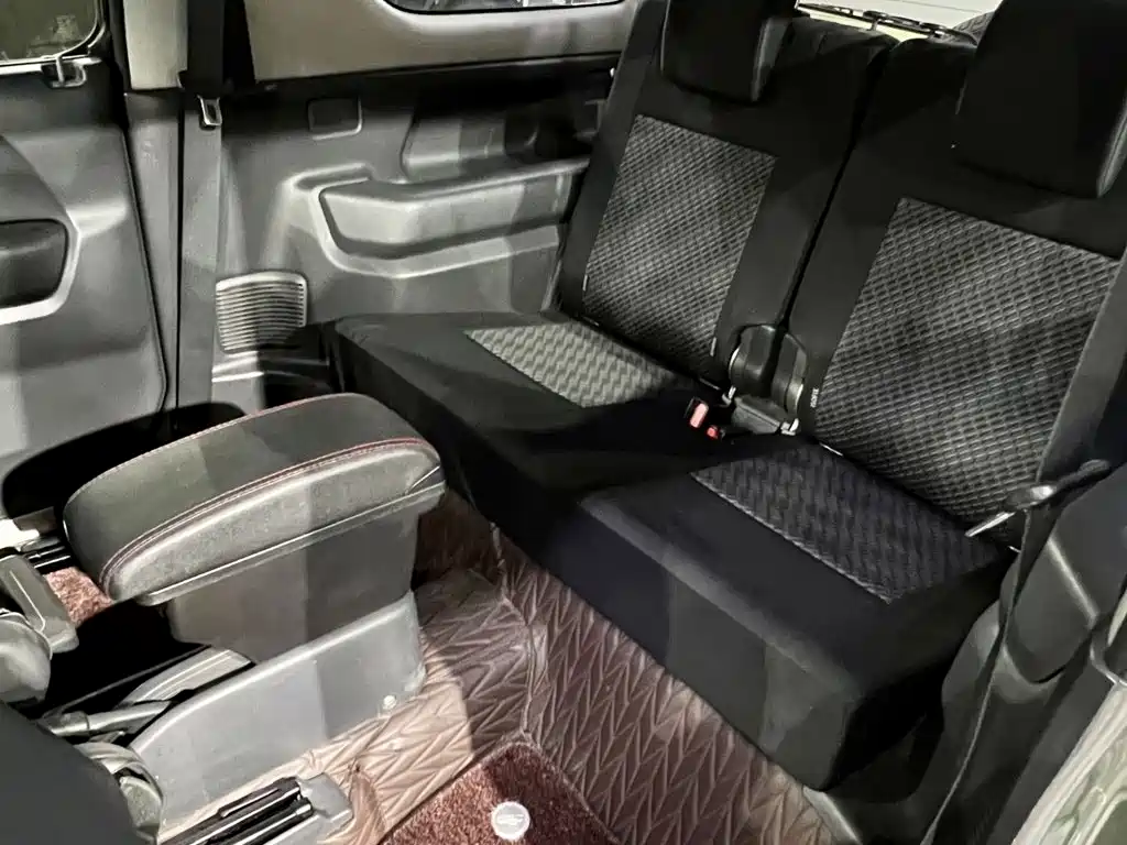 Suzuki Jimny — миниатюра 10