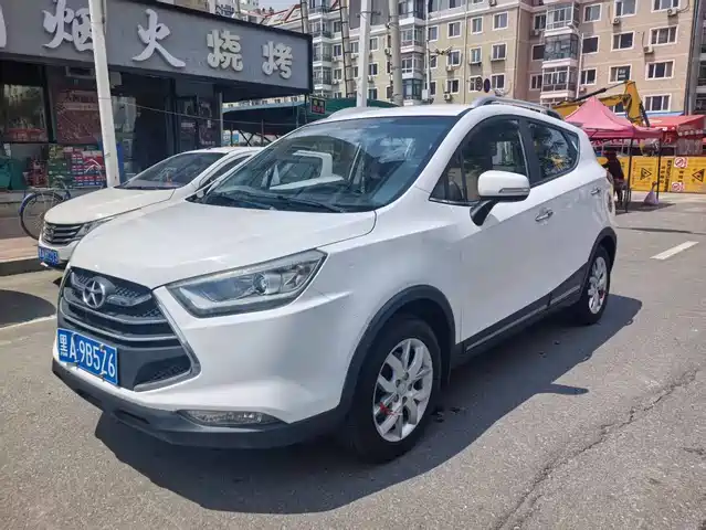 2015 JAC M1 (Refine)
