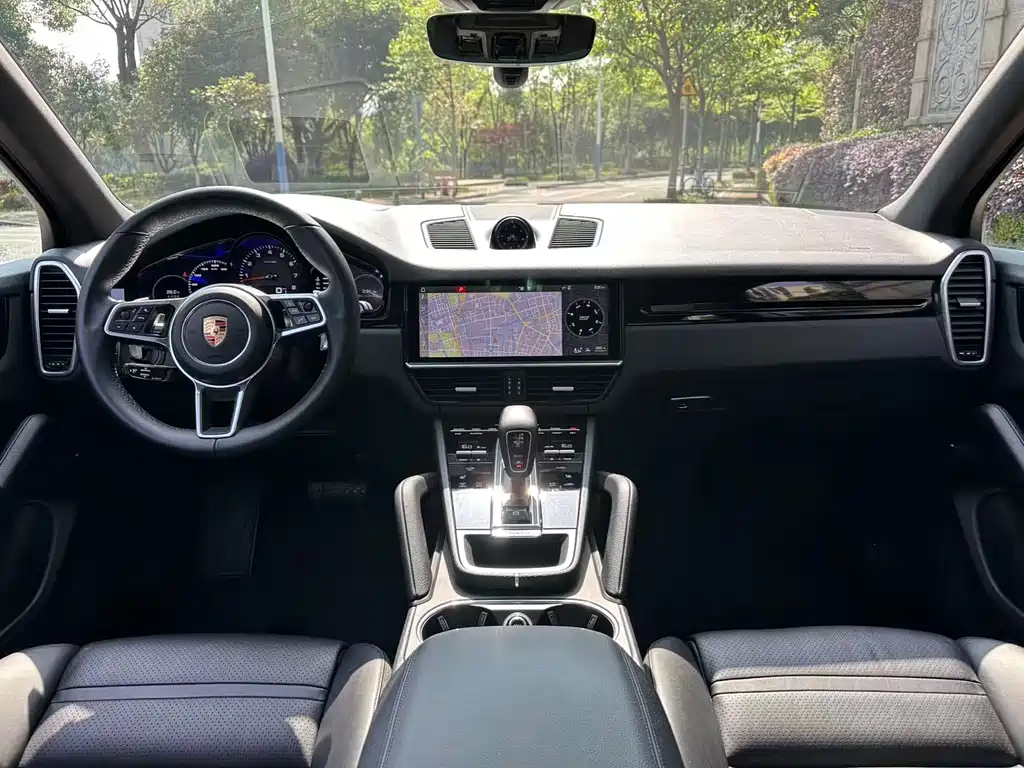 Porsche Cayenne 2018 Cayenne 3.0T