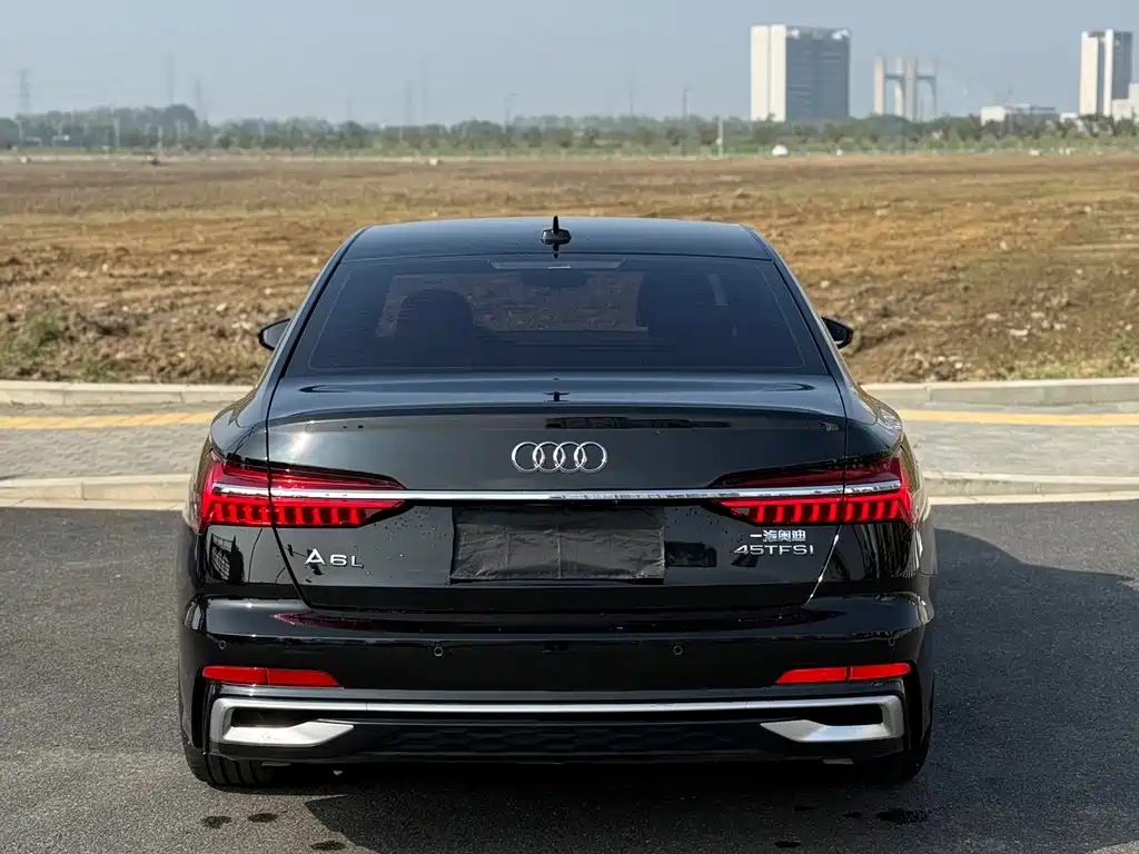 Audi A6L — миниатюра 9