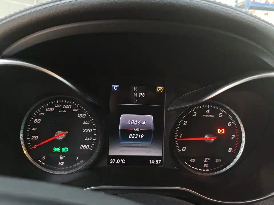 Mercedes-Benz C-Class — миниатюра 6