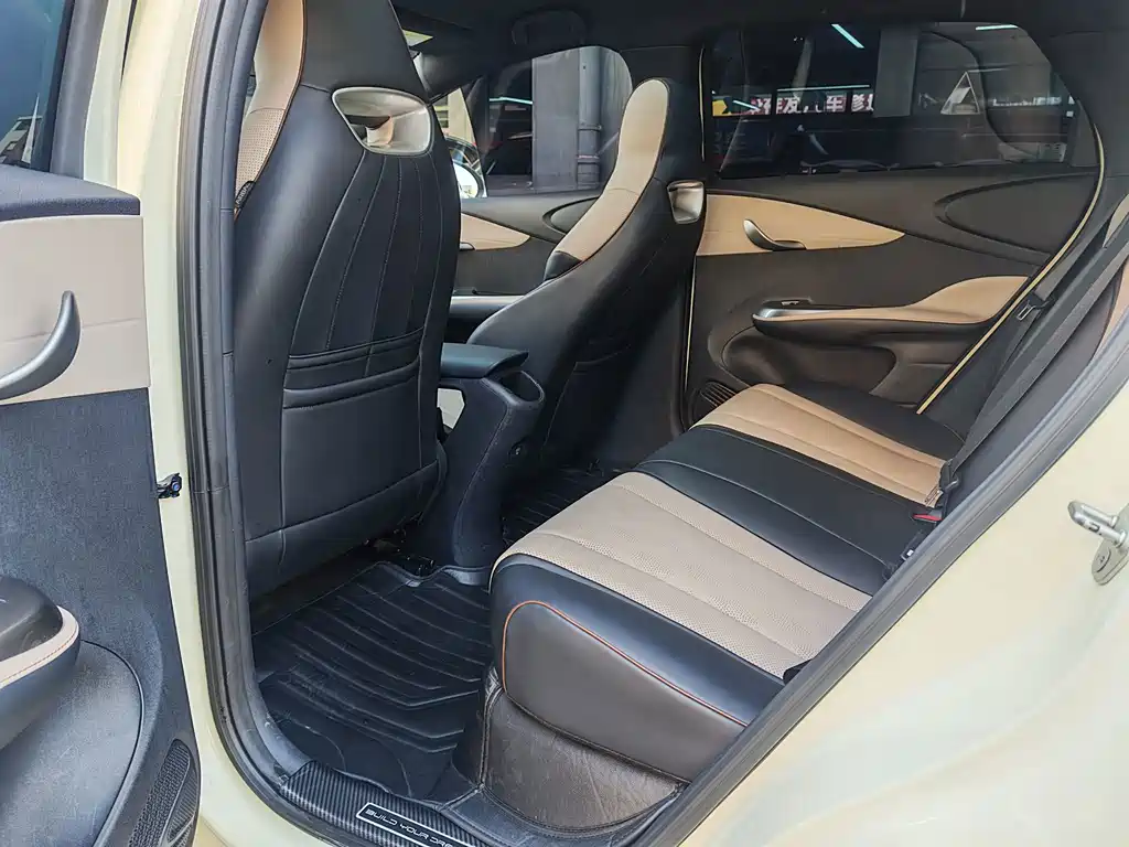 BYD Dolphin — миниатюра 8