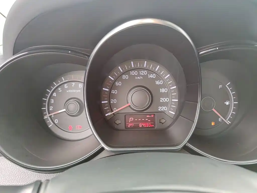 Kia K2 — миниатюра 12