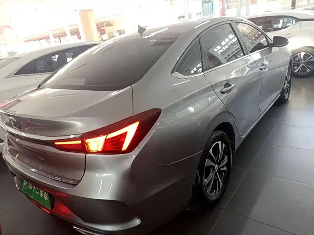 Changan Eado — миниатюра 7