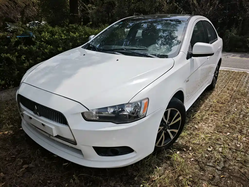 Mitsubishi Lancer EX