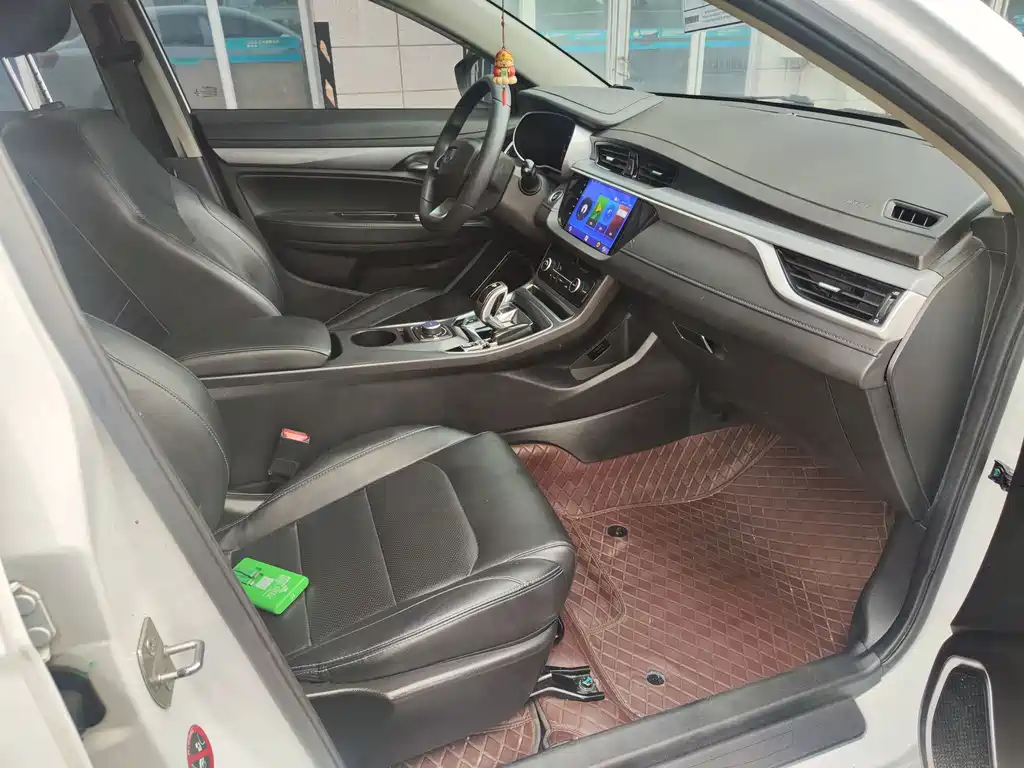 Geely New Energy — миниатюра 5