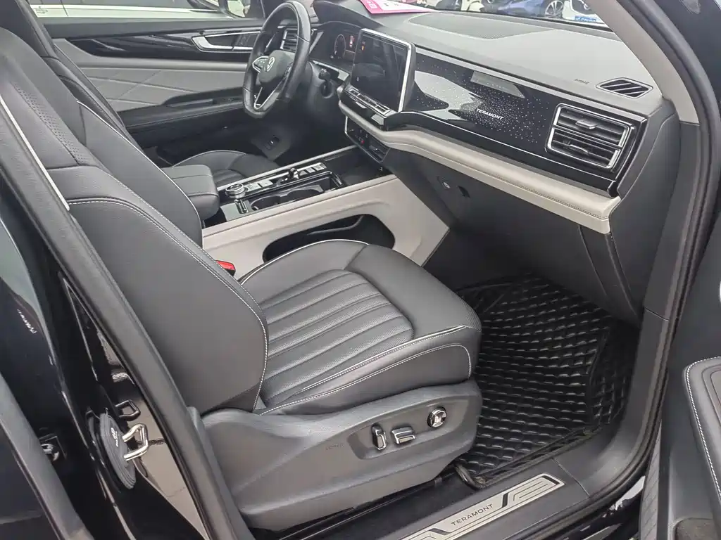Volkswagen Teramont — миниатюра 4