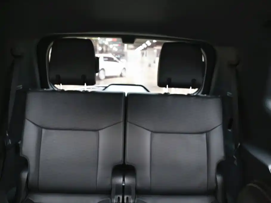 Toyota Prado — миниатюра 21