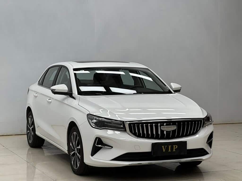 Geely Emgrand 1.5 л 2025 г. Белый, пробег 1000 км