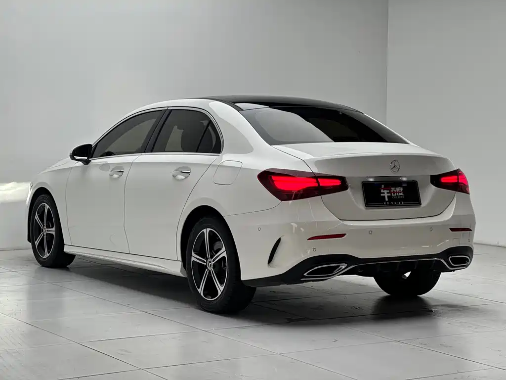 Mercedes-Benz A-Class — миниатюра 4