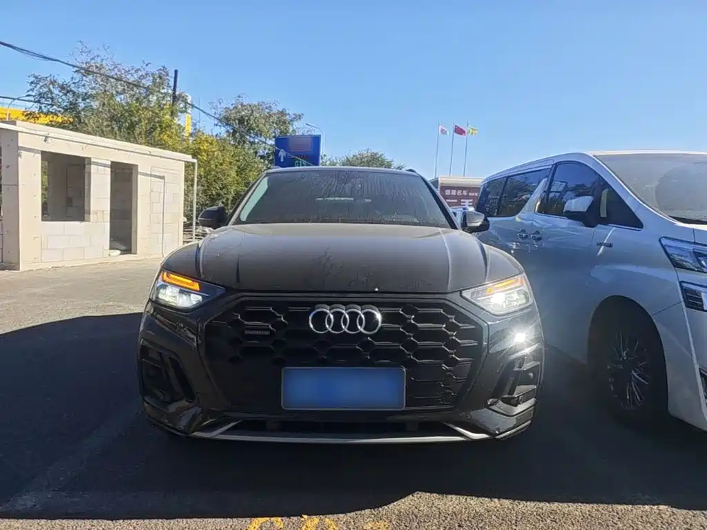 Audi Q5L — миниатюра 3
