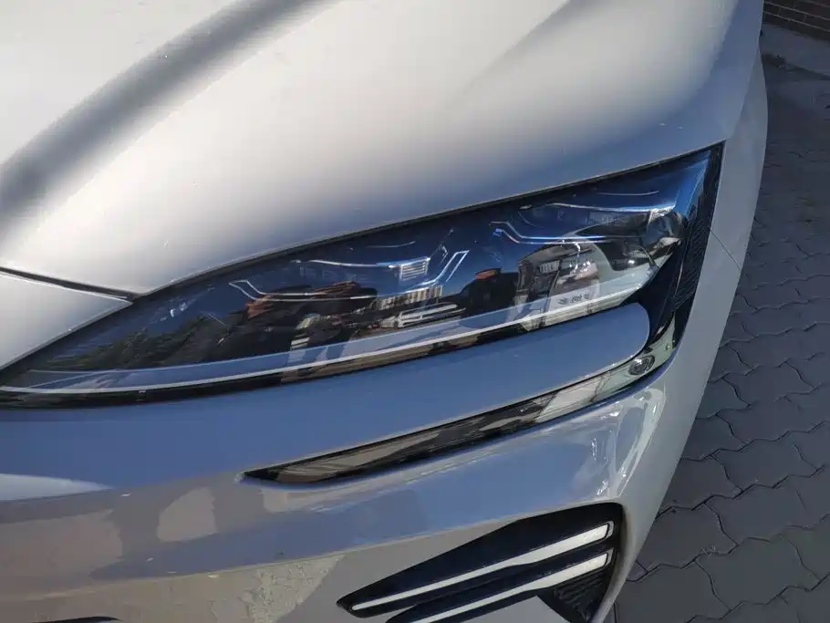 BYD PLUS New Energy — миниатюра 5