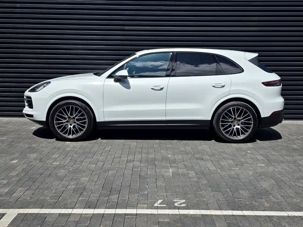 Porsche Cayenne 2019 Cayenne 3.0T