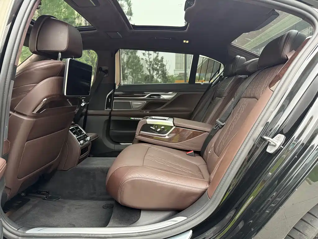 BMW 7 Series — фотографии объявления, Фото 13