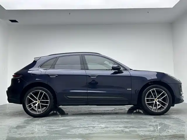 Porsche Macan — миниатюра 8
