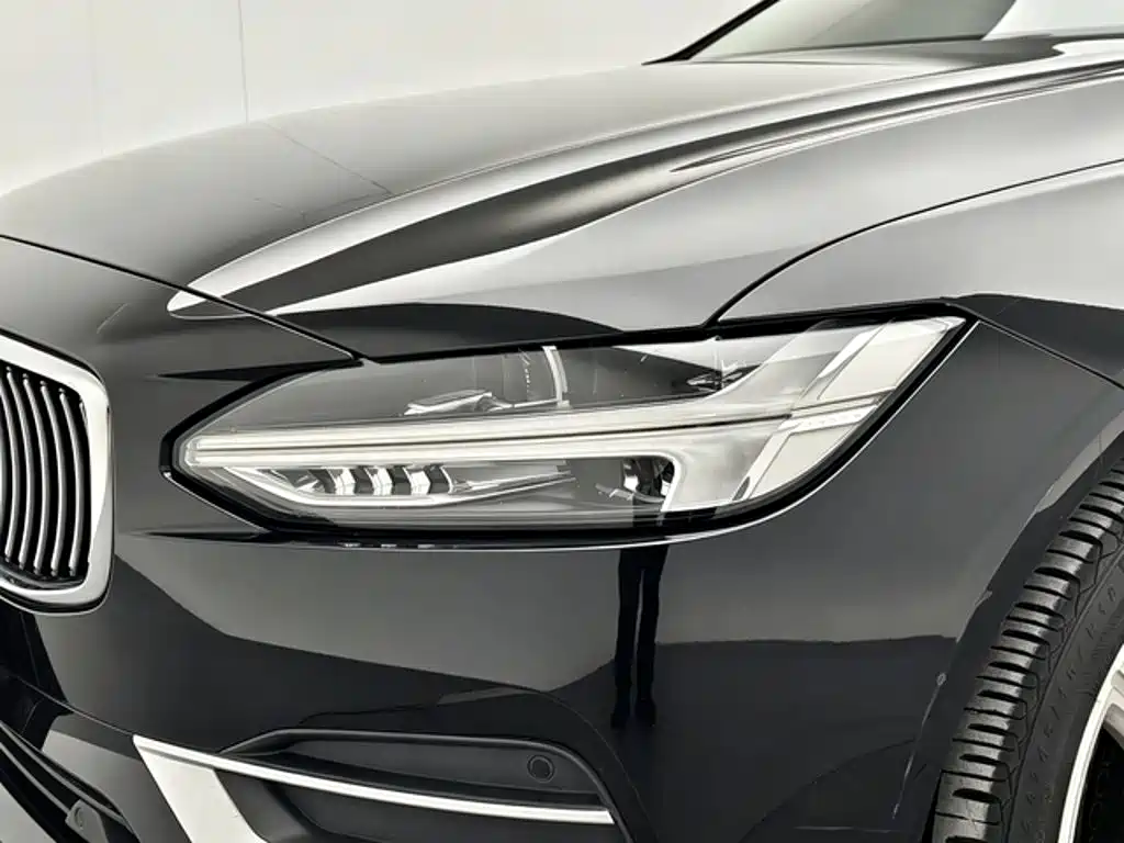 Volvo S90 — миниатюра 14
