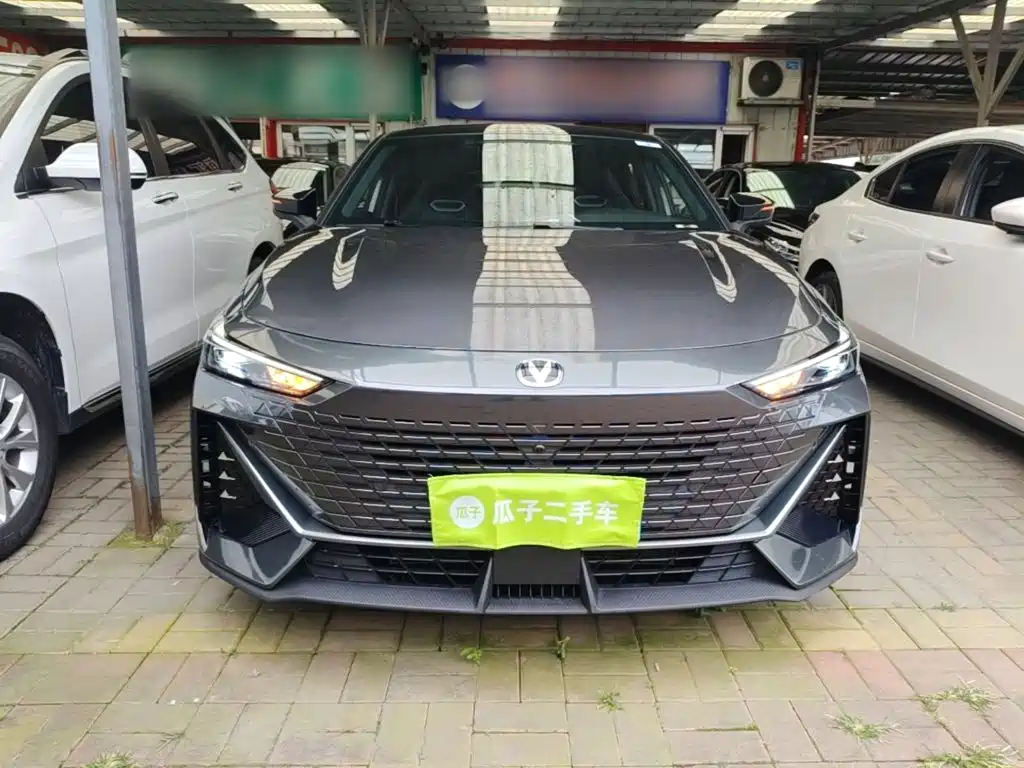 Changan UNI-V — миниатюра 3