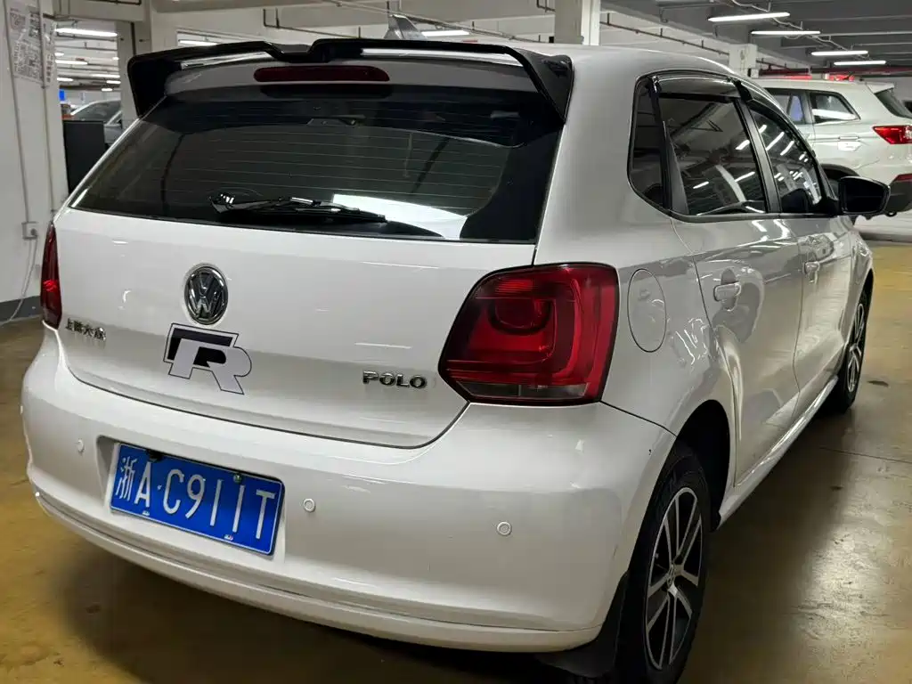 Volkswagen Polo — миниатюра 4