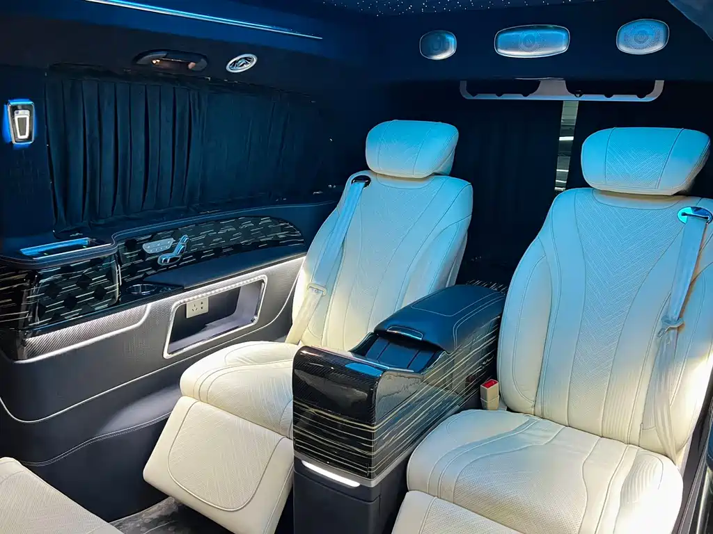 MERCEDES-BENZ V CLASS