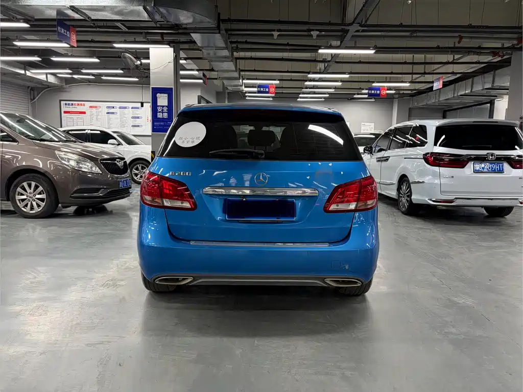 Mercedes-Benz B-Class — миниатюра 8