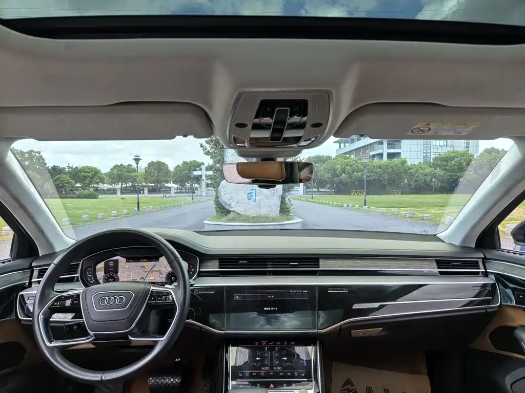 Audi A8 — миниатюра 11