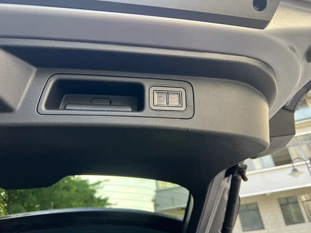 BYD PLUS — миниатюра 16