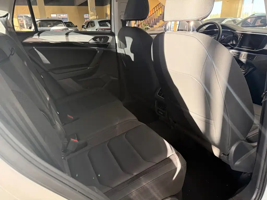 Volkswagen Tayron — миниатюра 8