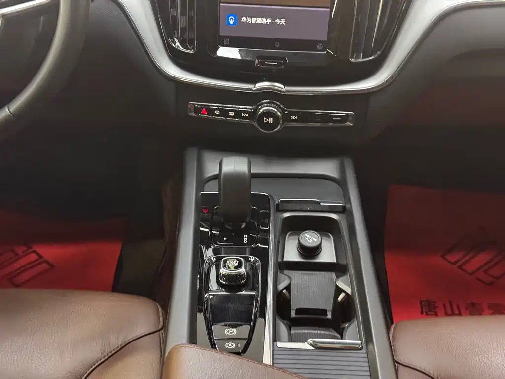 Volvo XC60 — миниатюра 20