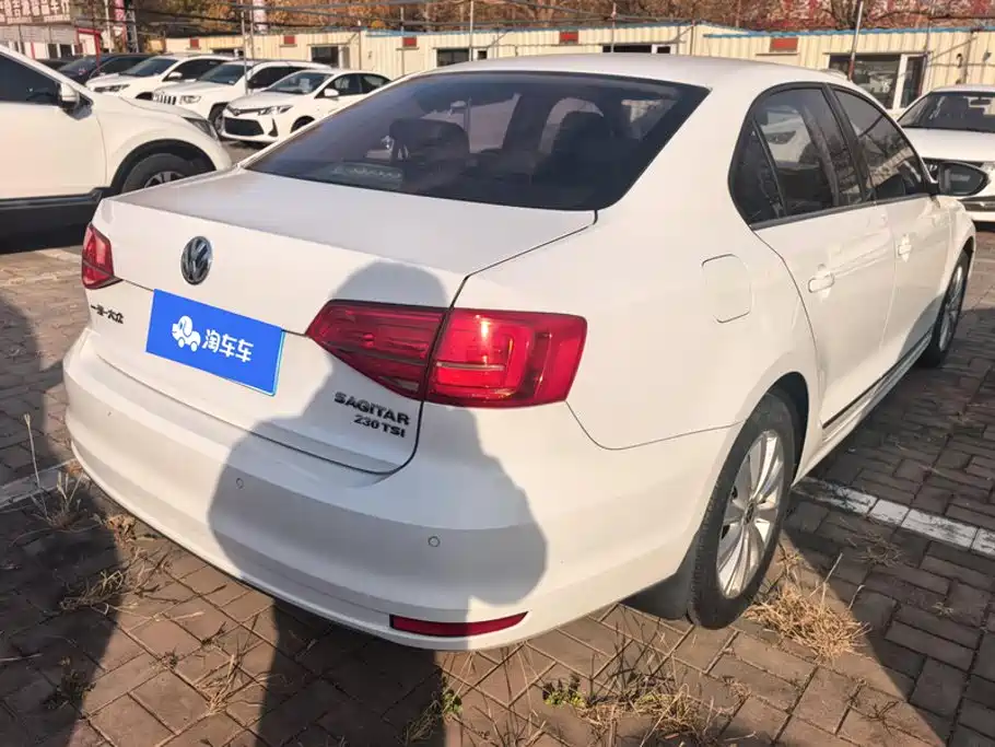 Volkswagen Sagitar — миниатюра 3