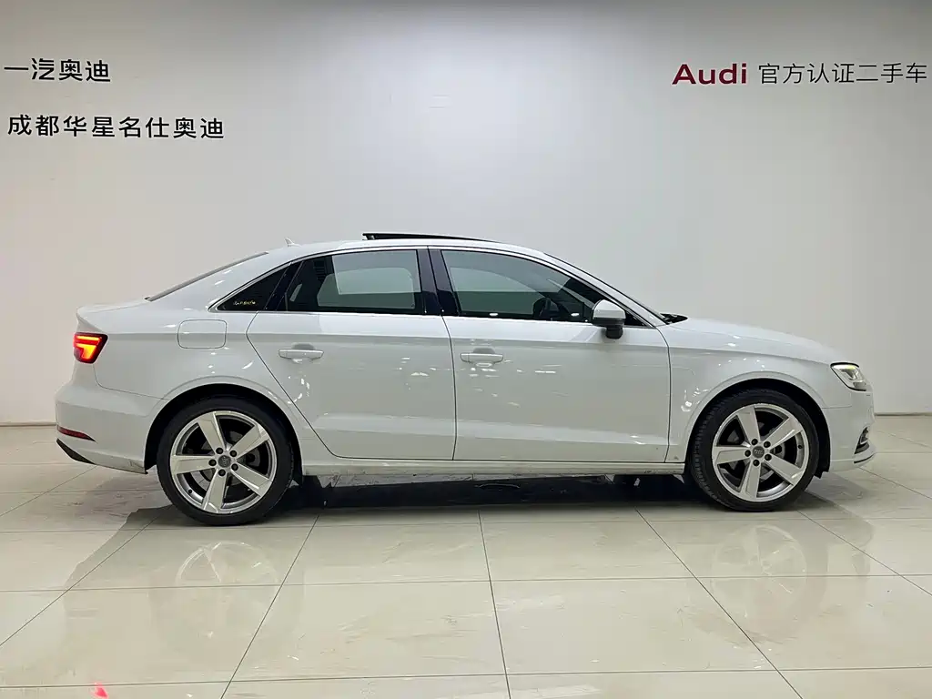Audi A3 2018 30 Limousine 35 TFSI