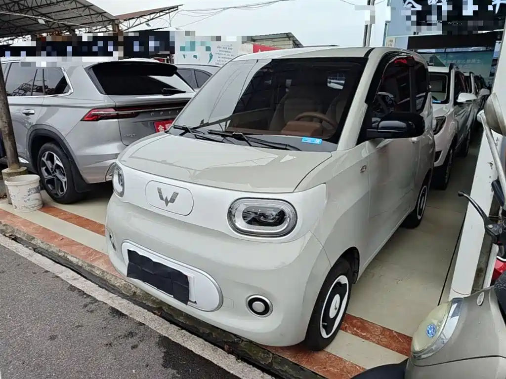 Wuling MINIEV 2025