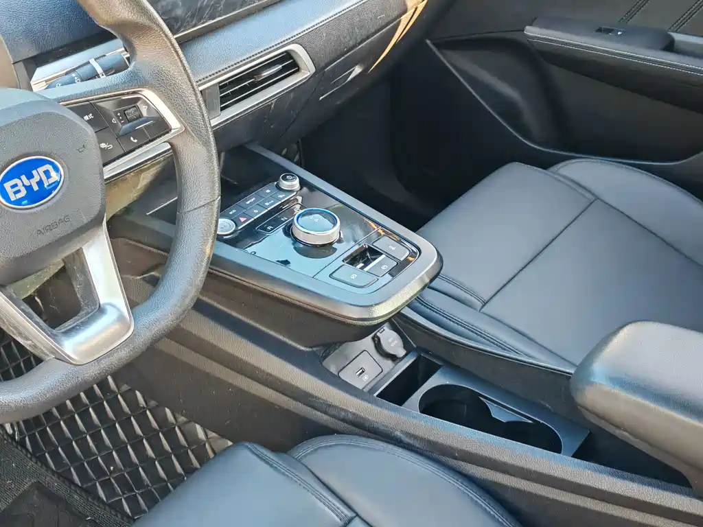 BYD e2 — миниатюра 7