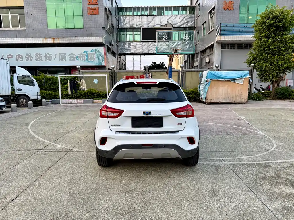 Geely Vision X3 1.5L Auto Premium Type, фото 4