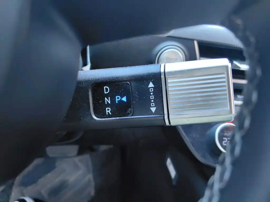 Hyundai Sonata — миниатюра 7