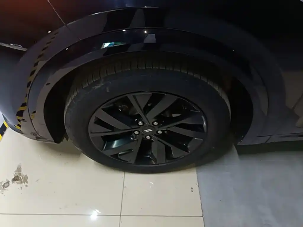 Li Auto Li L7 — миниатюра 23