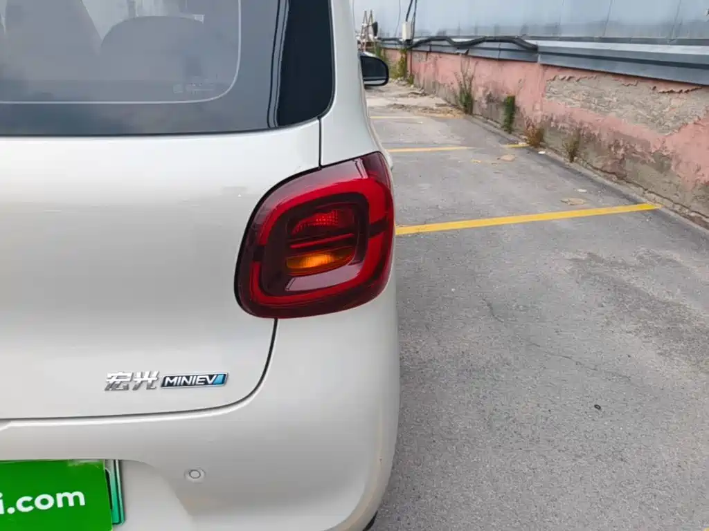 Wuling Mini EV MINIEV 2025