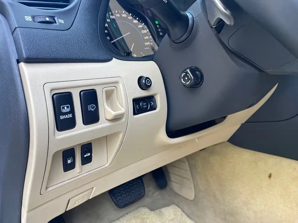 Lexus IS — миниатюра 9