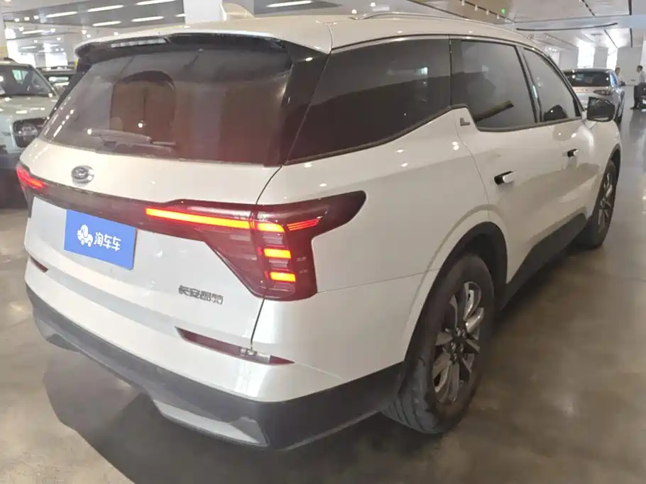 Ford Edge 2024 L 2.0T EcoBoost мест Fashion