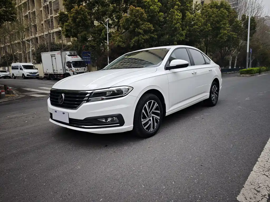 Volkswagen Lavida 2022