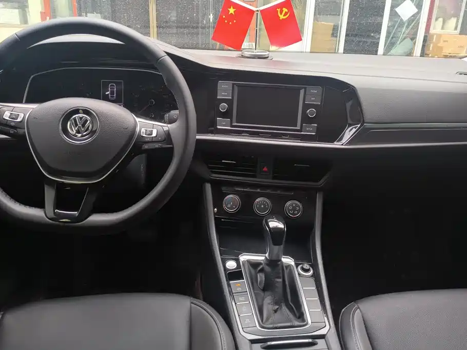 Volkswagen Sagitar — миниатюра 12