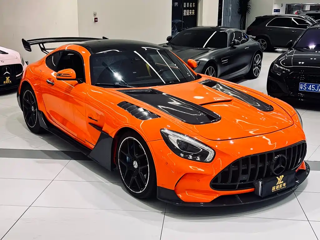MERCEDES-BENZ AMG GT