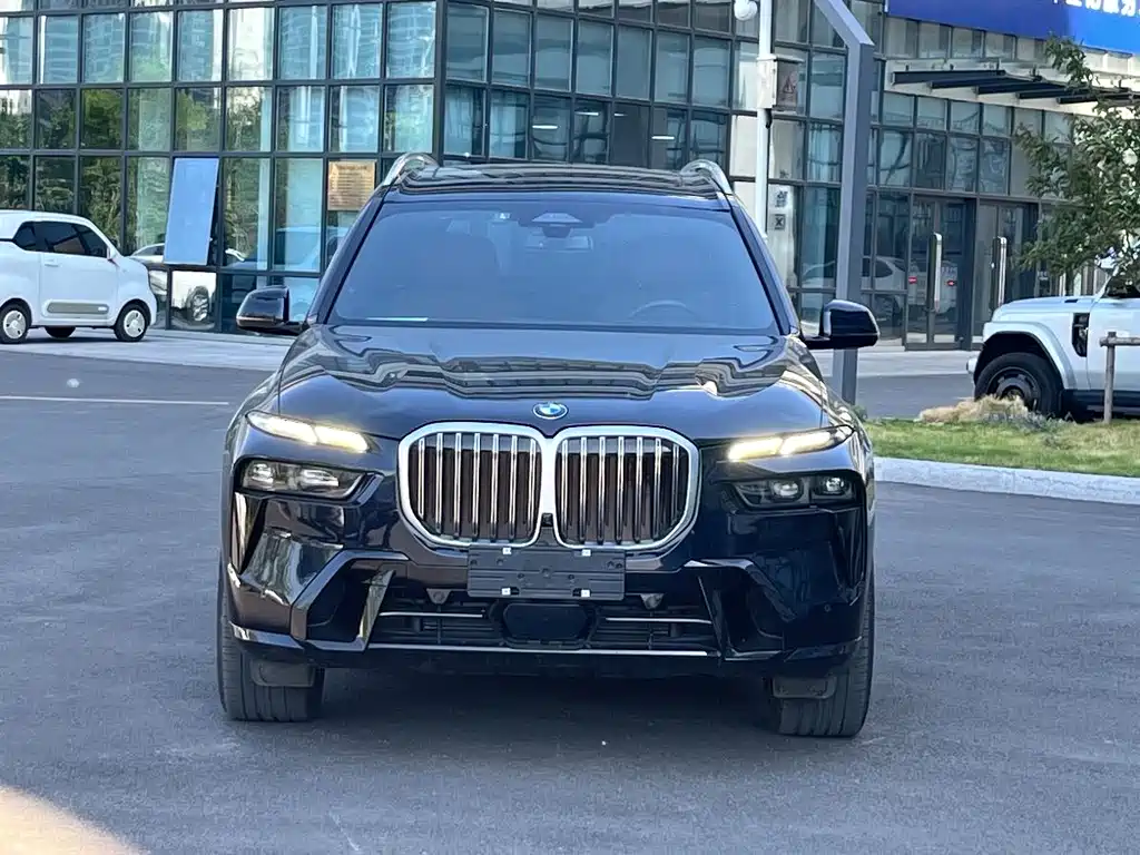 BMW X7 2023 xDrive40i Premium M Sport
