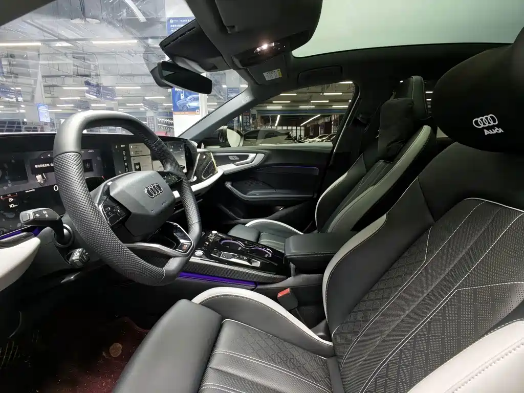 Audi A5L — миниатюра 5