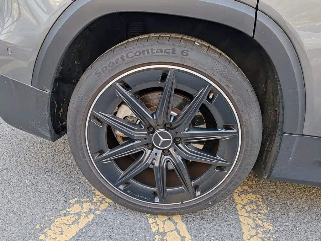 Mercedes-Benz GLB AMG — миниатюра 8