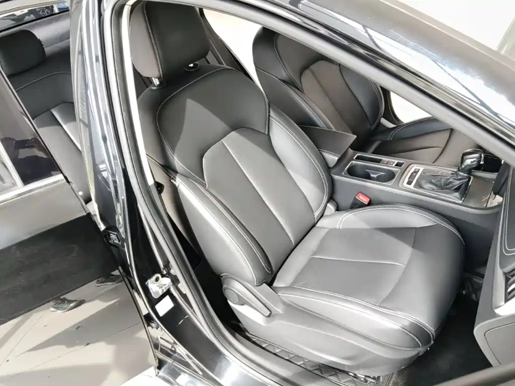Roewe i6 Classic — миниатюра 25